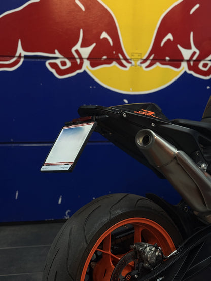 TNM Kennzeichenhalterung für KTM Duke 790 / 890 / 890R - mit integrierter Beleuchtung & Blinker-Rücklicht